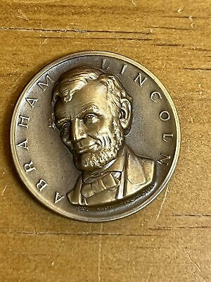 #ad Abraham Lincoln Presidential Bronze Medal By Medallic Art Co. NY $17.99