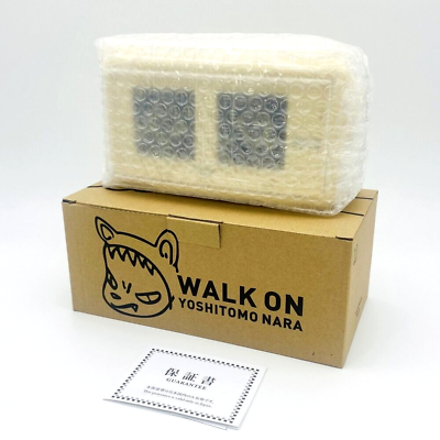 #ad Yoshitomo Nara WALK ON Art Table Flip Clock TWEMCO Patapata Beige w box NEW JPN $358.00