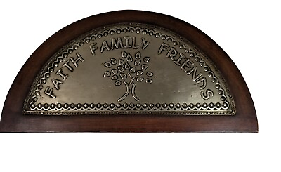 #ad Vintage Home Decor Wall Plaque Metal Wood FAITH family Friends The Designs 2006 $21.95