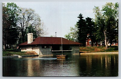 #ad Vintage Postcard IL Quincy IL Veterans Home Lake Illinois Chrome $1.90