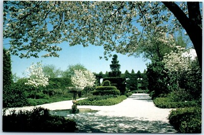 #ad Postcard Berry Gardens Ladew Topiary Gardens And Manor House Monkton MD $6.29