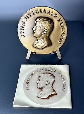 #ad President John F. Kennedy JFK 1961 Bronze Medal w Stand amp; COA Medallic Art Co. $29.99