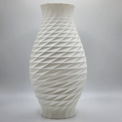 #ad Swirl vase criss cross pattern vase Modern vase Home decor Flower vase 7.5 inch $16.95