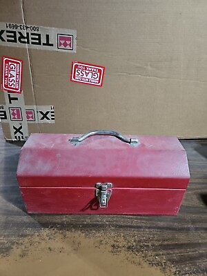 #ad vintage small metal tool box $29.95