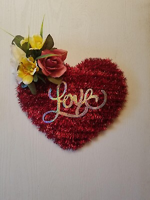 #ad #ad Heart Love Wall Decor.Please see photos for the size of the heart wall decor. $25.00