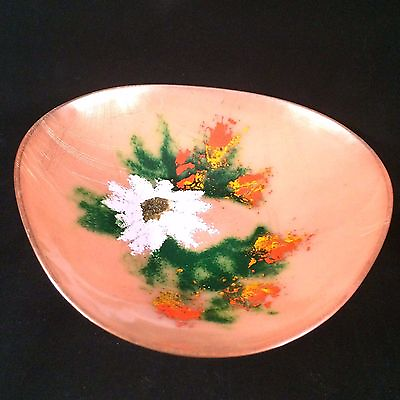 #ad Vintage Copper Enamel Triangle Dish Bowl Daisy Flower 7.5quot; Metal Art Trinket $12.00