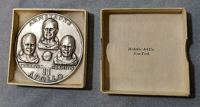 #ad Apollo 11 Medallic Art Co 2 1 2quot; Medal .999 Silver 4.34 Troy Oz in Original Box $244.95