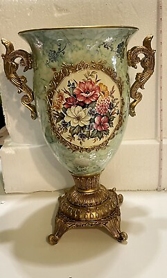 #ad large decorative vase $35.00