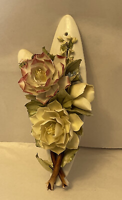 Capodimonte wall flowers figurine $30.00