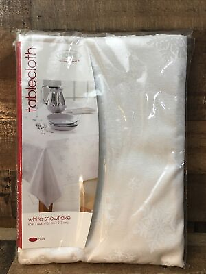 #ad Vintage HOME FOR THE HOLIDAYS White Snowflake ❄️ OVAL Tablecloth 60X84” NEW $17.99