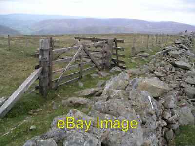 #ad Photo 6x4 Wall gates and fences Dollar Law. Langhaugh NT2031 gates ar c2006 GBP 2.00
